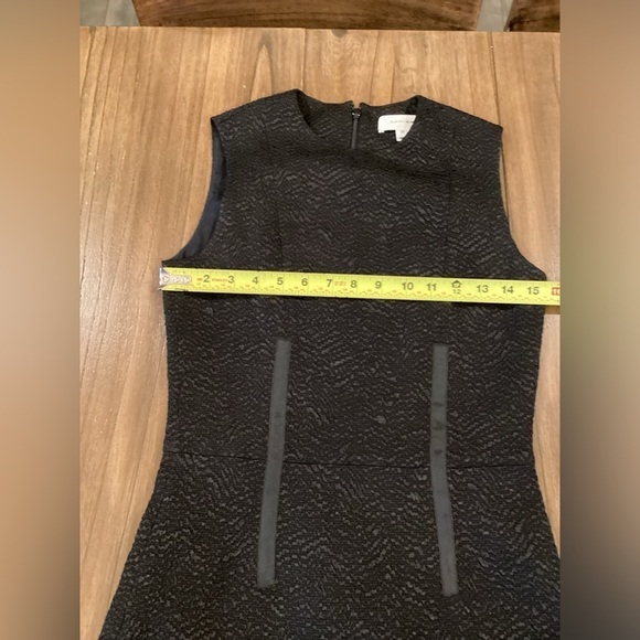 Carven black asymmetrical jaquered black sleeveless Shift Cocktail mini Dress 34 - Picture 8 of 16